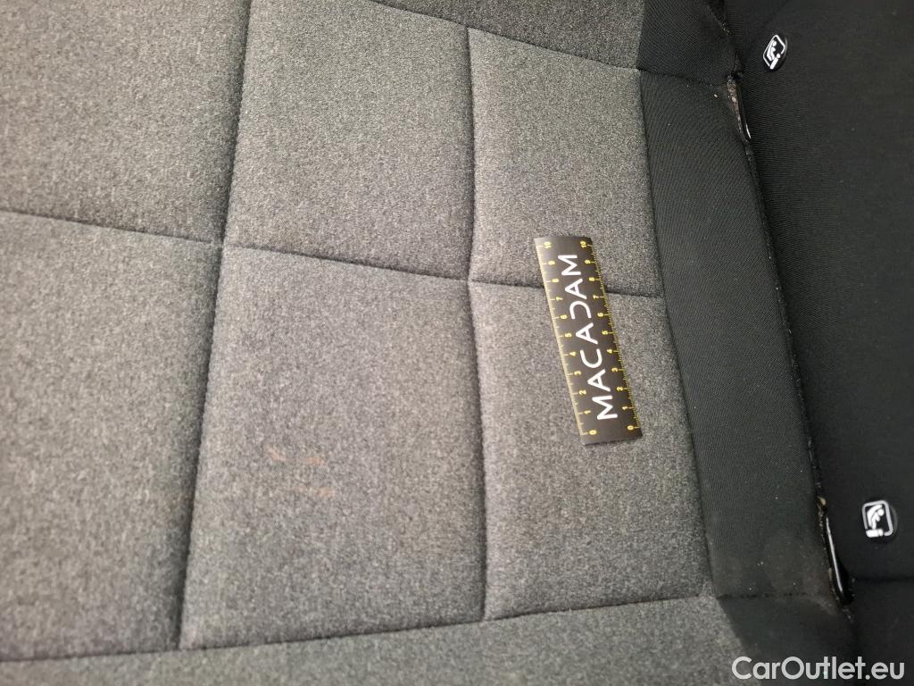  Citroen  C5 CITROEN  Aircross / 2018 / 5P / SUV Hybrid 225 ë-EAT8 C-Series(SP) #98