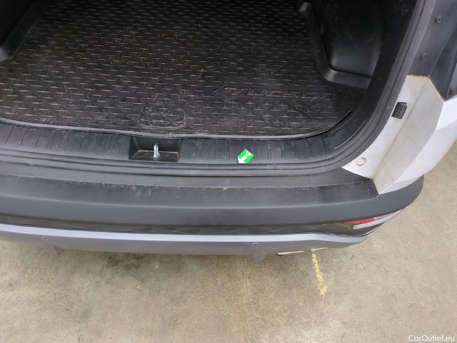  Hyundai  Tucson HYUNDAI  / 2020 / 5P / SUV 1.6 T-GDI 150 DCT-7 HYBRID 48V CREATIVE #22