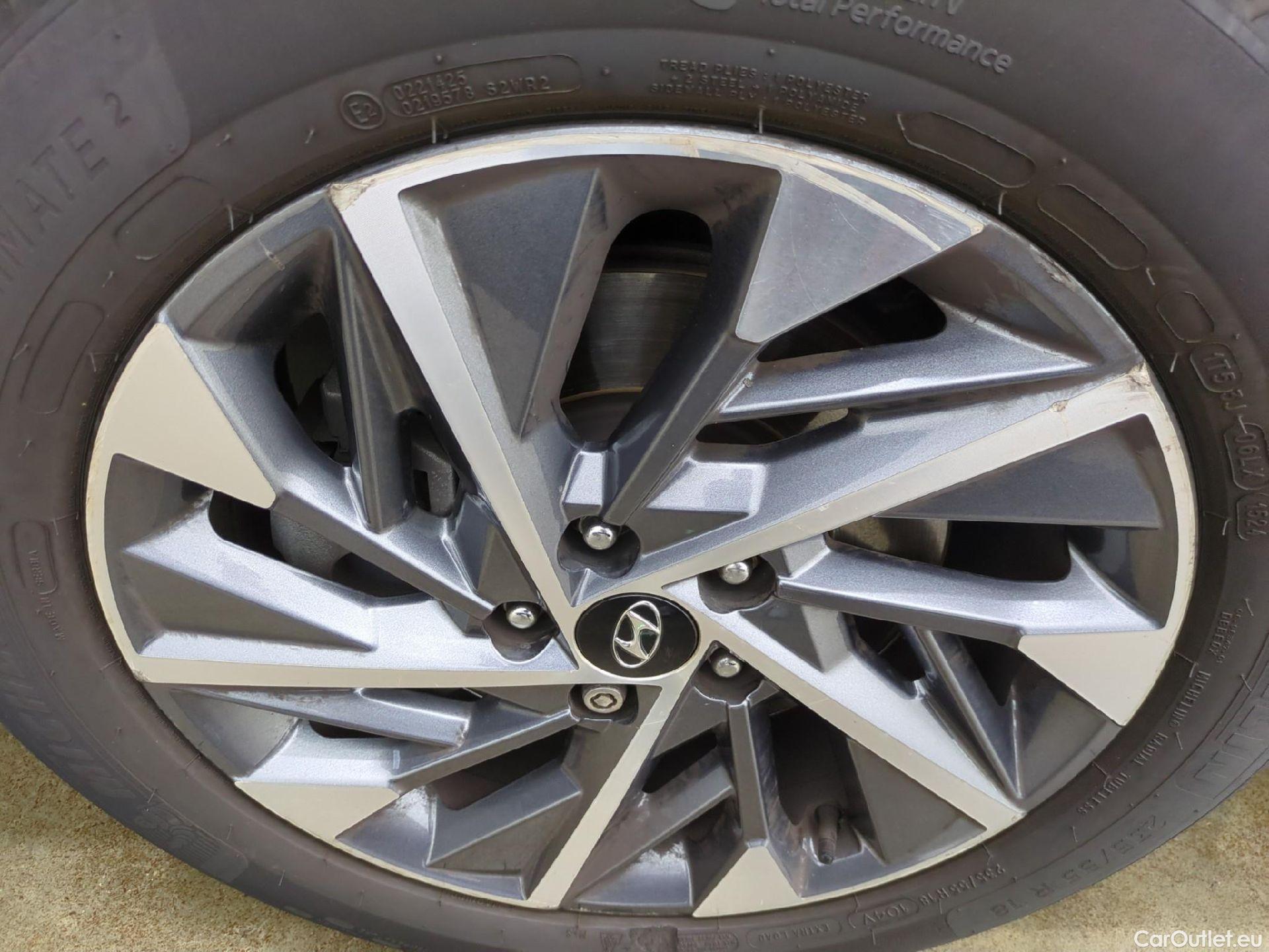  Hyundai  Tucson HYUNDAI  / 2020 / 5P / SUV 1.6 T-GDI 150 DCT-7 HYBRID 48V CREATIVE #30