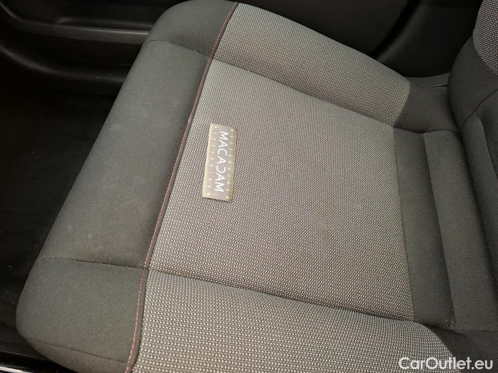  Citroen  C4 Cactus  Feel Business 1.2 PureTech 110CV BVM6 E6dT #19