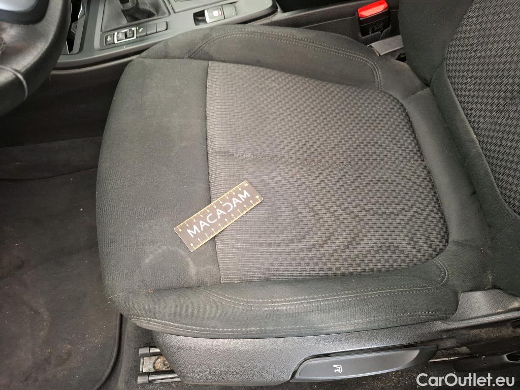  Bmw  X1 BMW  / 2019 / 5P / SUV sDrive16d Business Design DKG7 #60