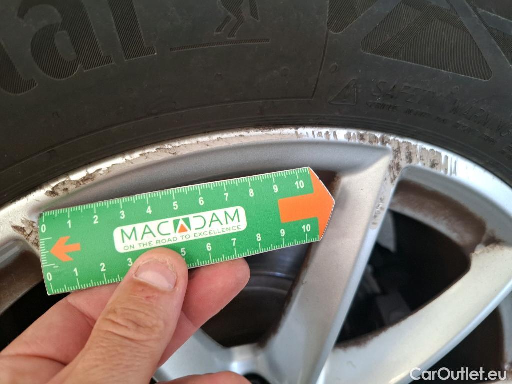  Bmw  X1 Série  sDrive16d Lounge 1.5 115CV BVM6 E6 #10