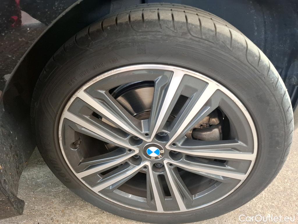  Bmw  Serie 1 BMW Série 1 / 2019 / 5P / Berline 1.5 118I DKG7 Business Design #8