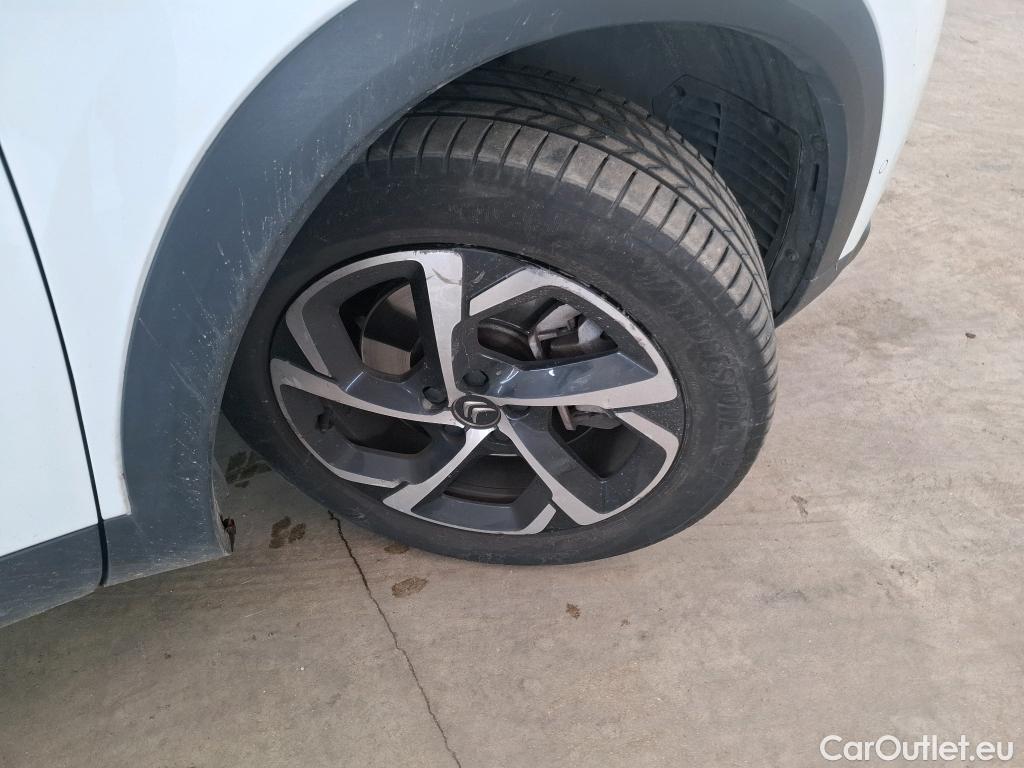  Citroen  C5 CITROEN  Aircross / 2018 / 5P / SUV Hybrid 225 ë-EAT8 C-Series(SP) #62