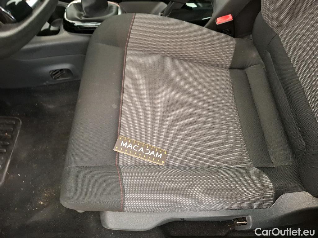  Citroen  C4 Cactus  Feel Business 1.2 PureTech 110CV BVM6 E6dT #13