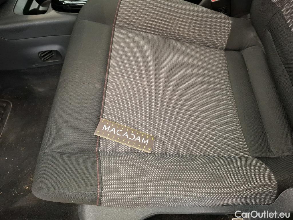  Citroen  C4 Cactus  Feel Business 1.2 PureTech 110CV BVM6 E6dT #14