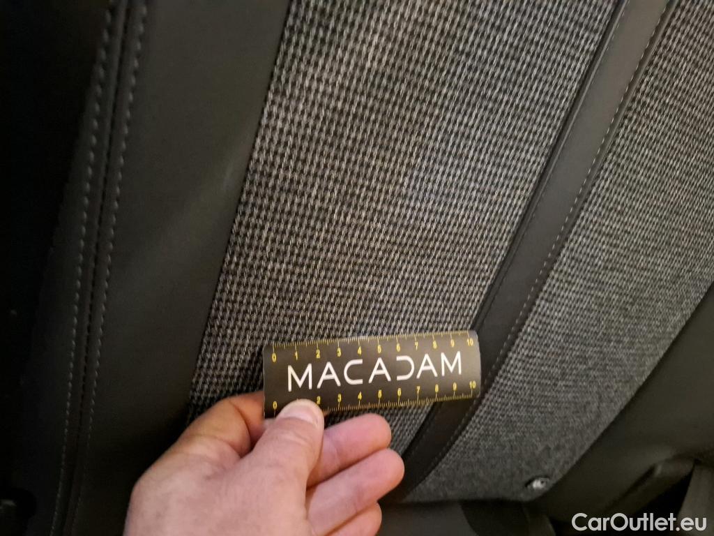  Peugeot  3008  Allure Business 1.5 HDi 130CV BVA8 E6d #32