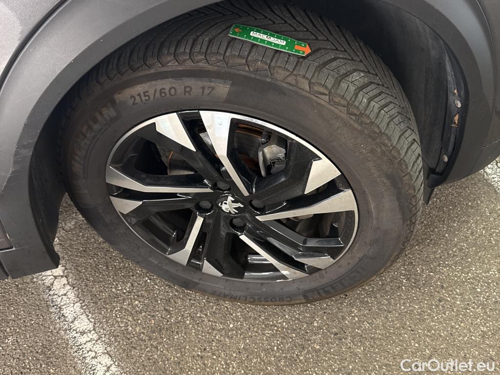  Peugeot  2008  Allure Business 1.5 HDi 110CV BVM6 E6d #25