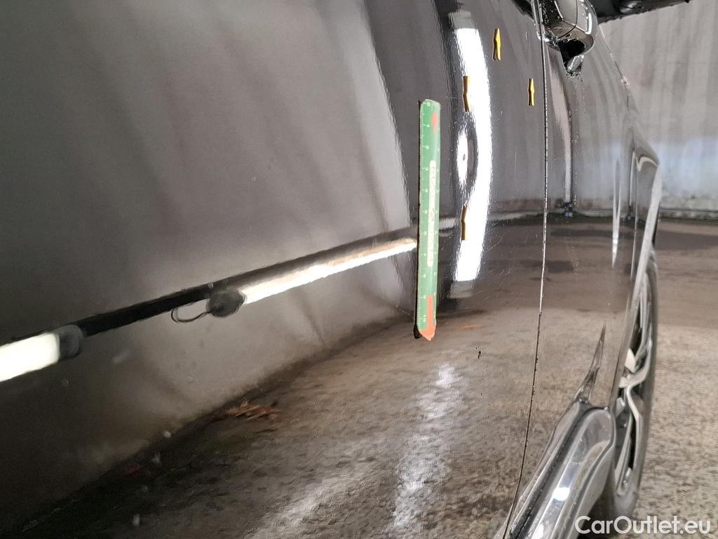  Peugeot  3008 PEUGEOT  / 2020 / 5P / SUV BlueHDi 130 S&S EAT8 GT #4