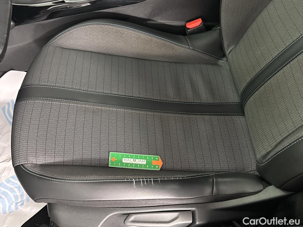  Peugeot  2008  Allure Business 1.5 HDi 110CV BVM6 E6d #10