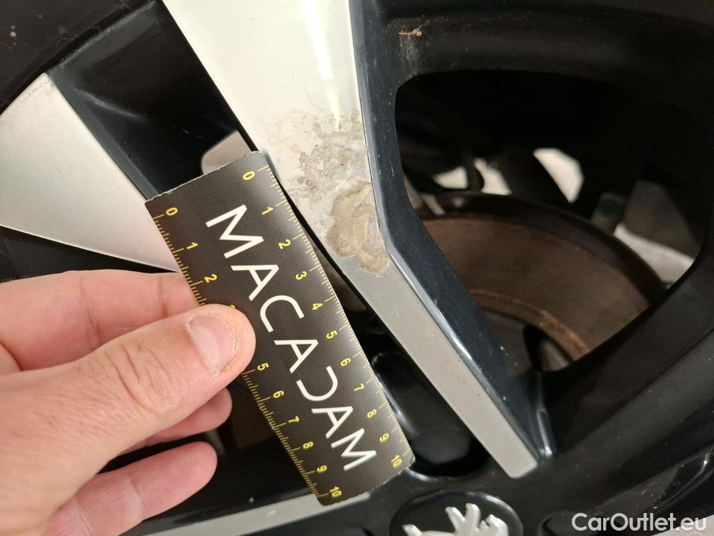  Peugeot  2008  Allure Business 1.5 HDi 110CV BVM6 E6d #30