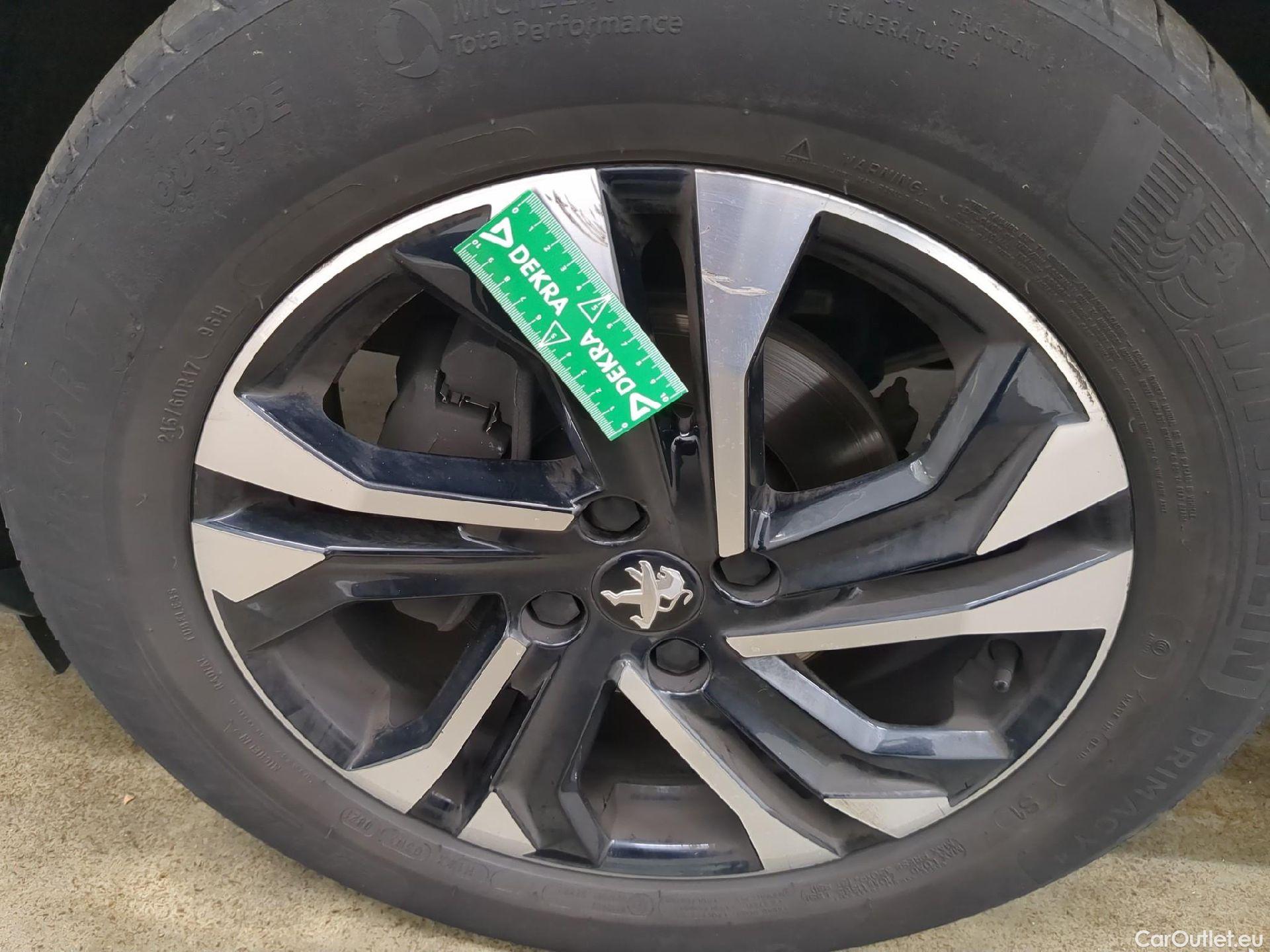  Peugeot  2008  Allure Business 1.5 HDi 110CV BVM6 E6d #5