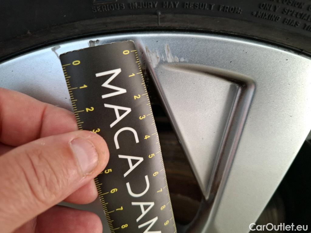  Peugeot  3008  II Active Pack 1.5 HDi 130CV BVA8 E6d #19