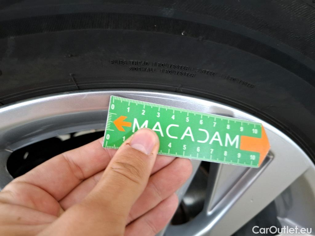  Peugeot  3008  Active Pack 1.5 HDi 130CV BVA8 E6d #10