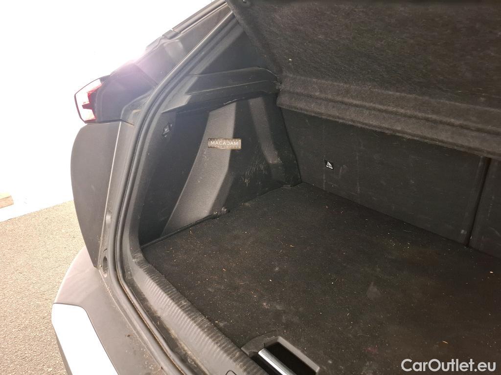  Peugeot  2008  Allure Business 1.5 HDi 110CV BVM6 E6d #20