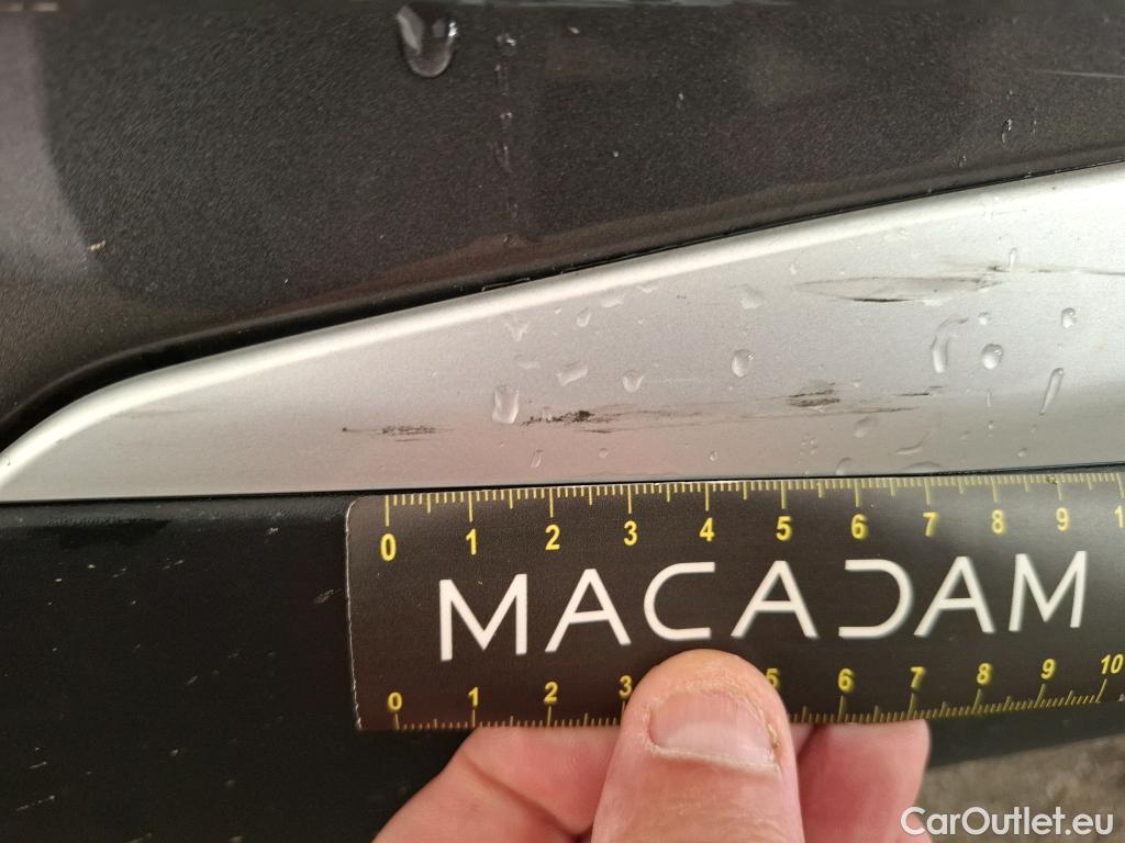  Peugeot  2008  Allure Business 1.5 HDi 110CV BVM6 E6d #18