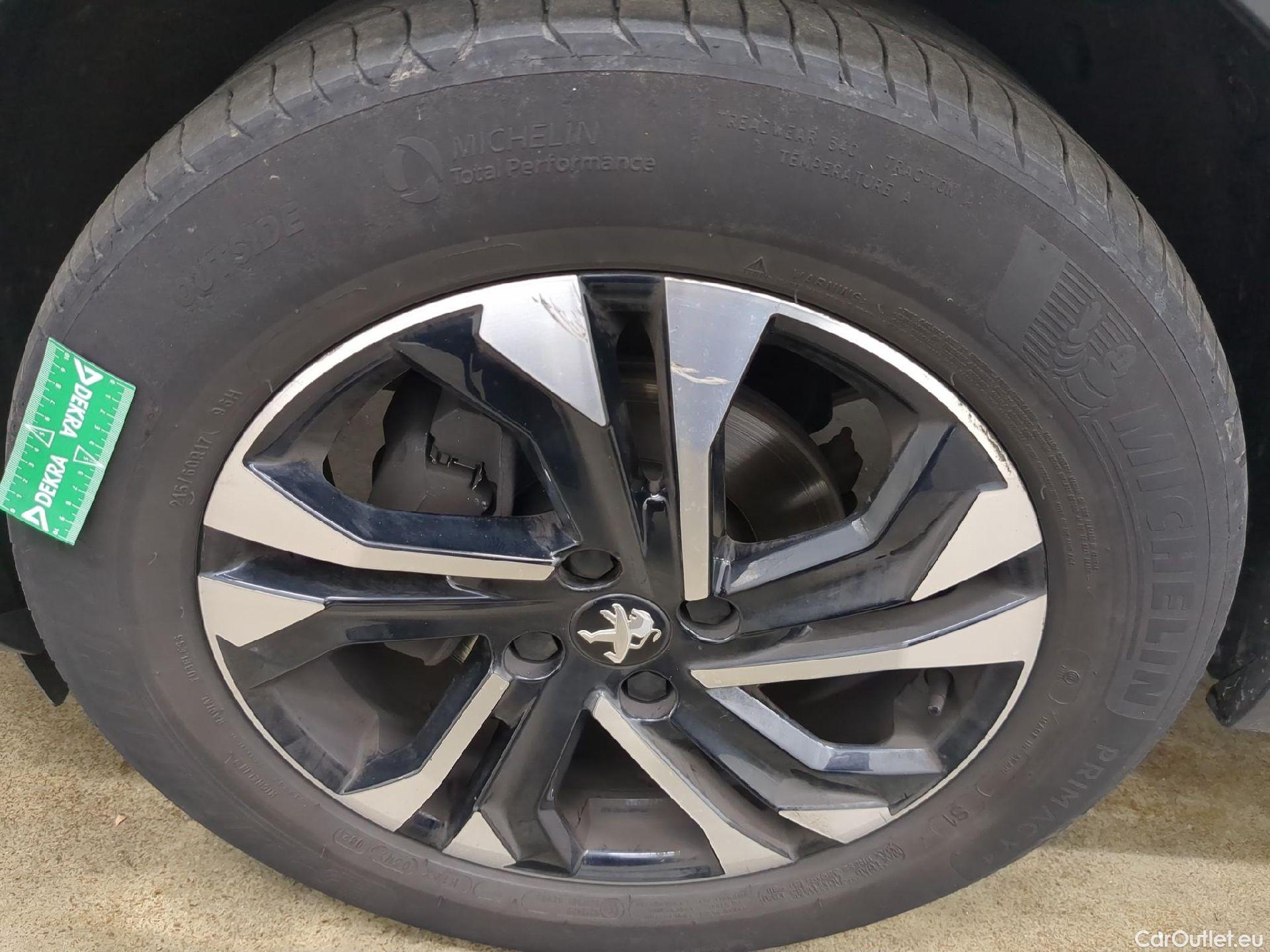  Peugeot  2008  Allure Business 1.5 HDi 110CV BVM6 E6d #3