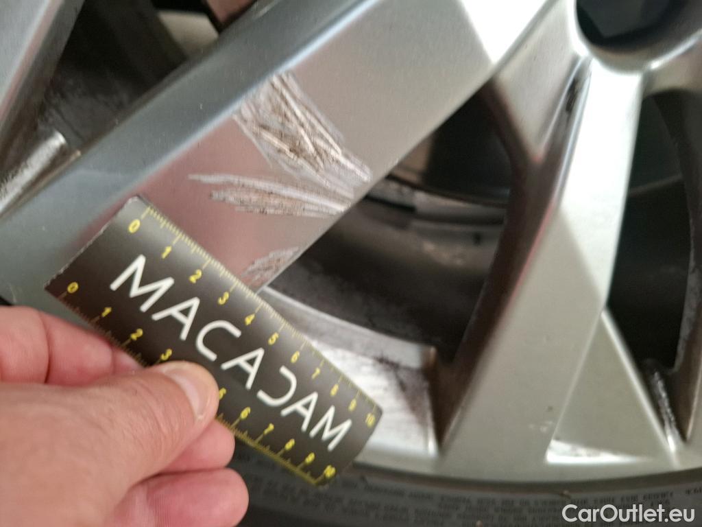  Peugeot  3008  II Active Pack 1.5 HDi 130CV BVA8 E6d #27