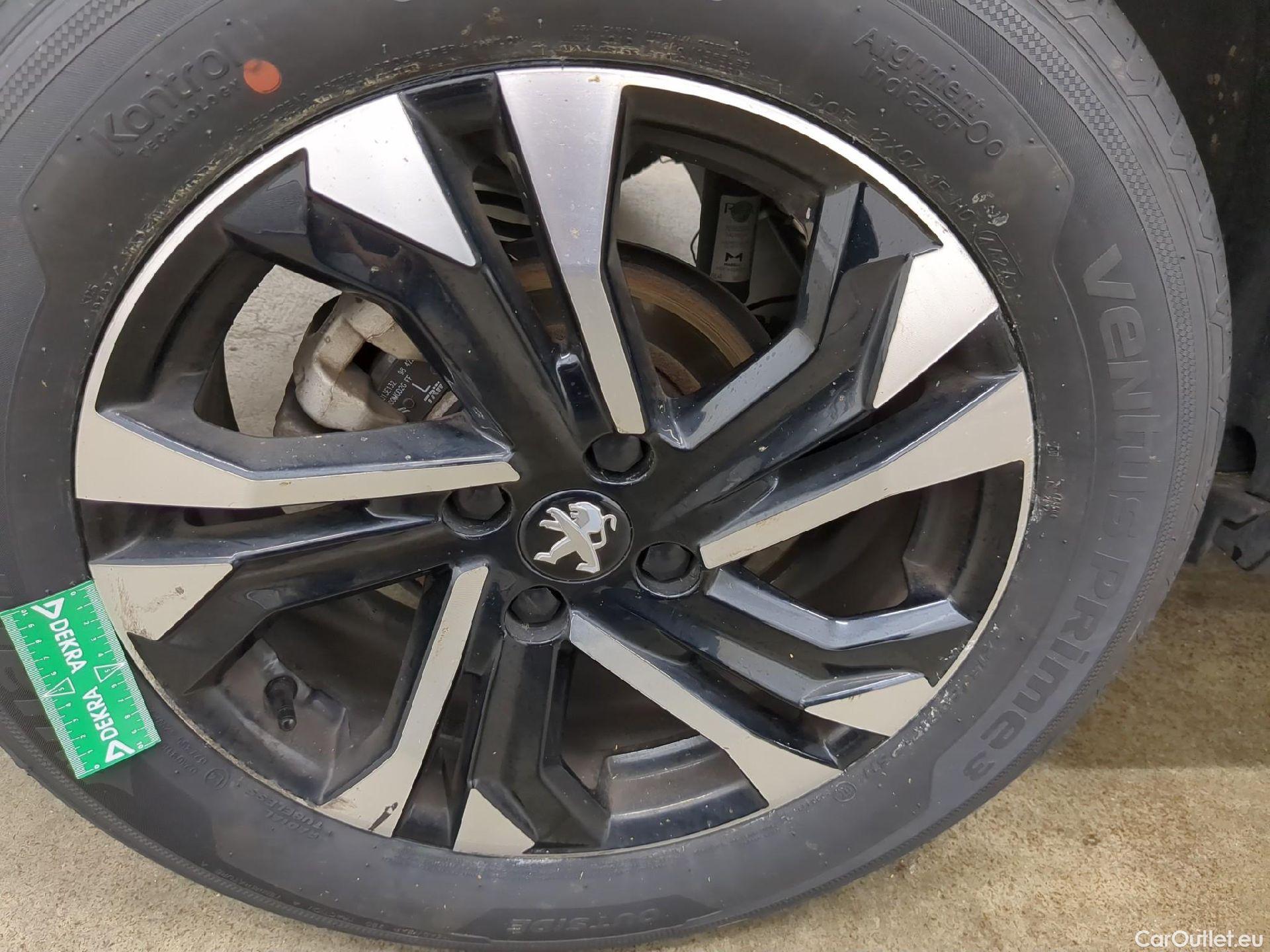  Peugeot  2008  Allure Business 1.5 HDi 110CV BVM6 E6d #8