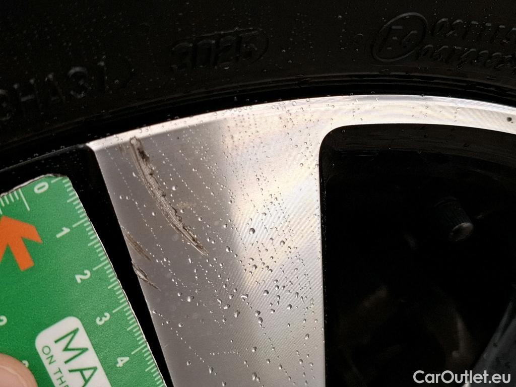  Peugeot  3008 PEUGEOT  / 2020 / 5P / SUV BlueHDi 130 S&S EAT8 GT #20