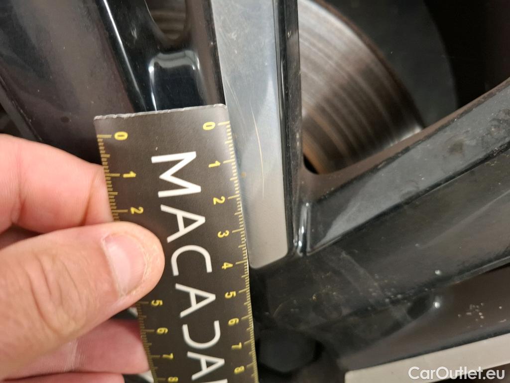  Peugeot  2008  Allure Business 1.5 HDi 110CV BVM6 E6d #57