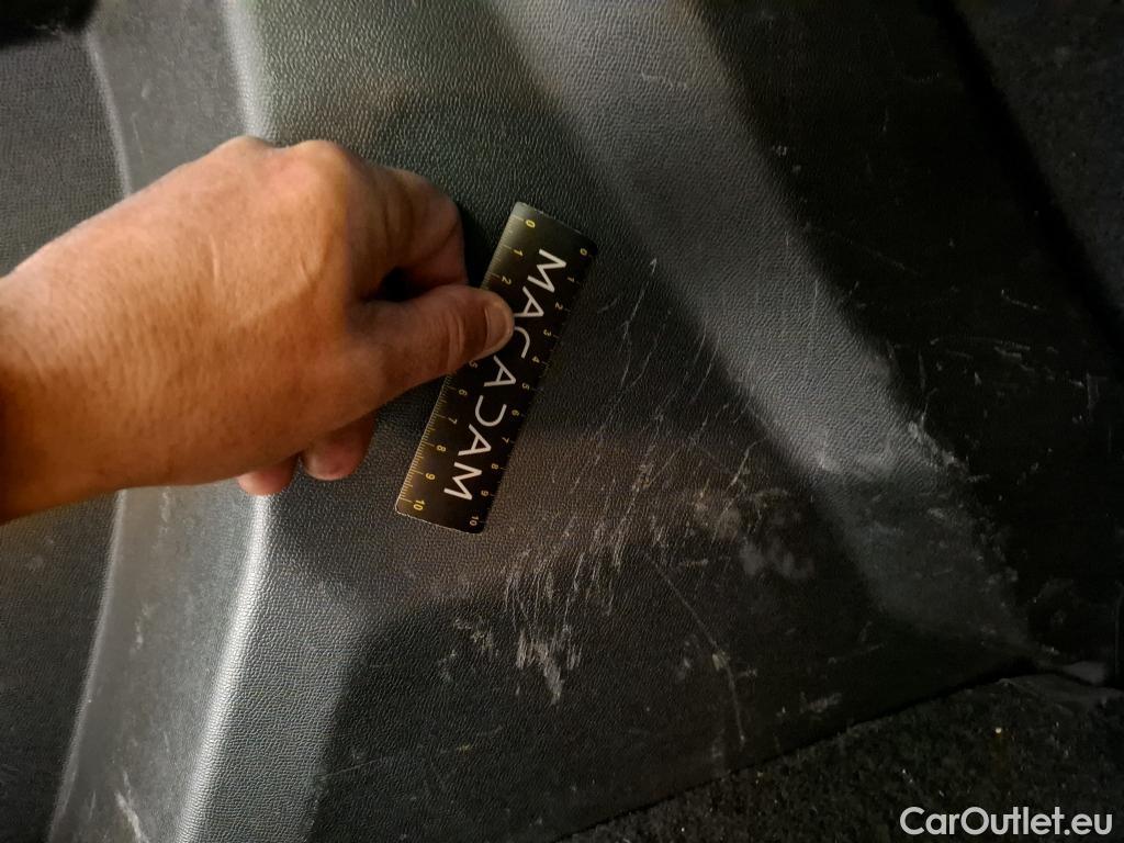  Peugeot  2008  Allure Business 1.5 HDi 110CV BVM6 E6d #21