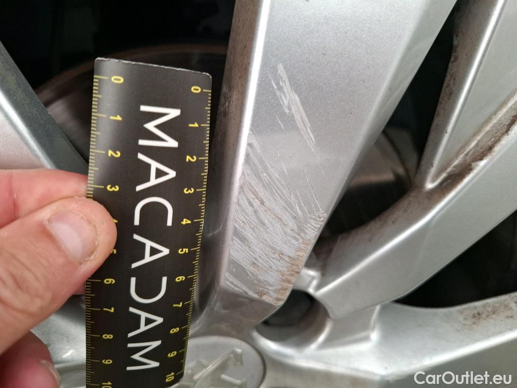  Peugeot  3008  II Active Pack 1.5 HDi 130CV BVA8 E6d #8