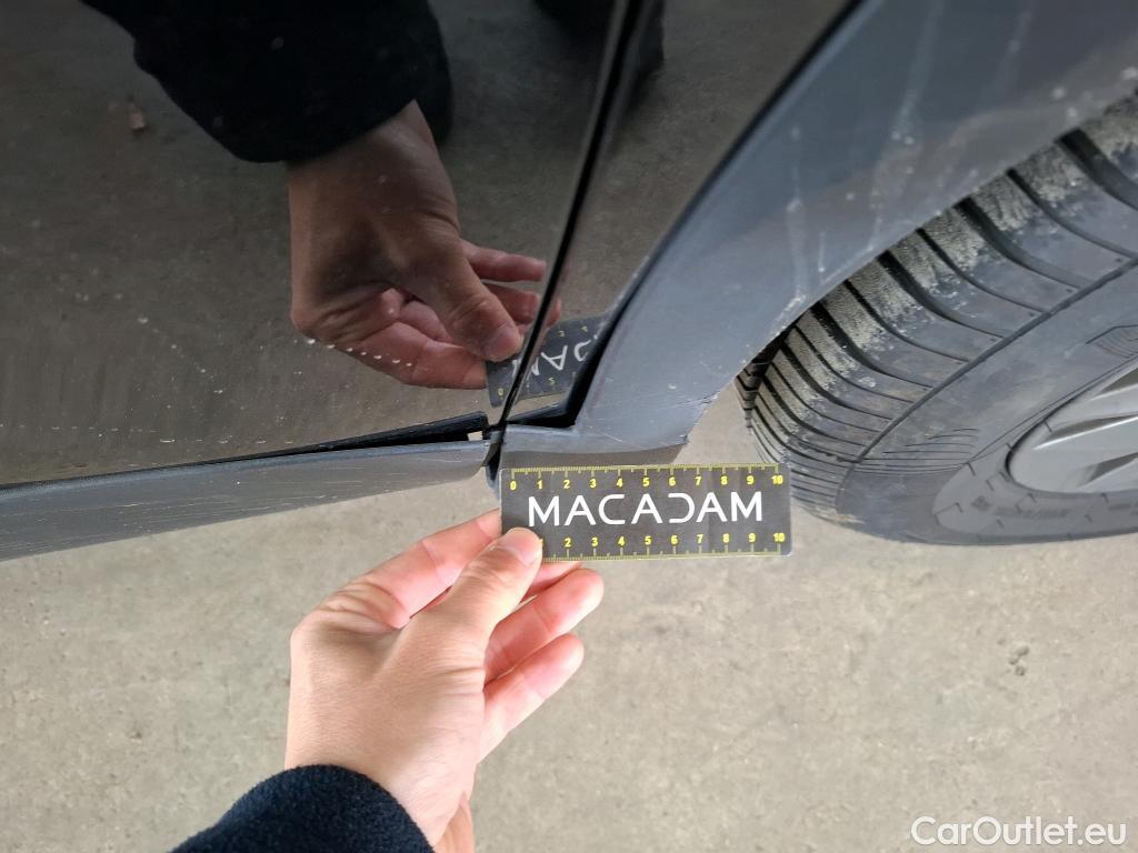  Peugeot  2008  Active Pack 1.5 HDi 110CV BVM6 E6d #8