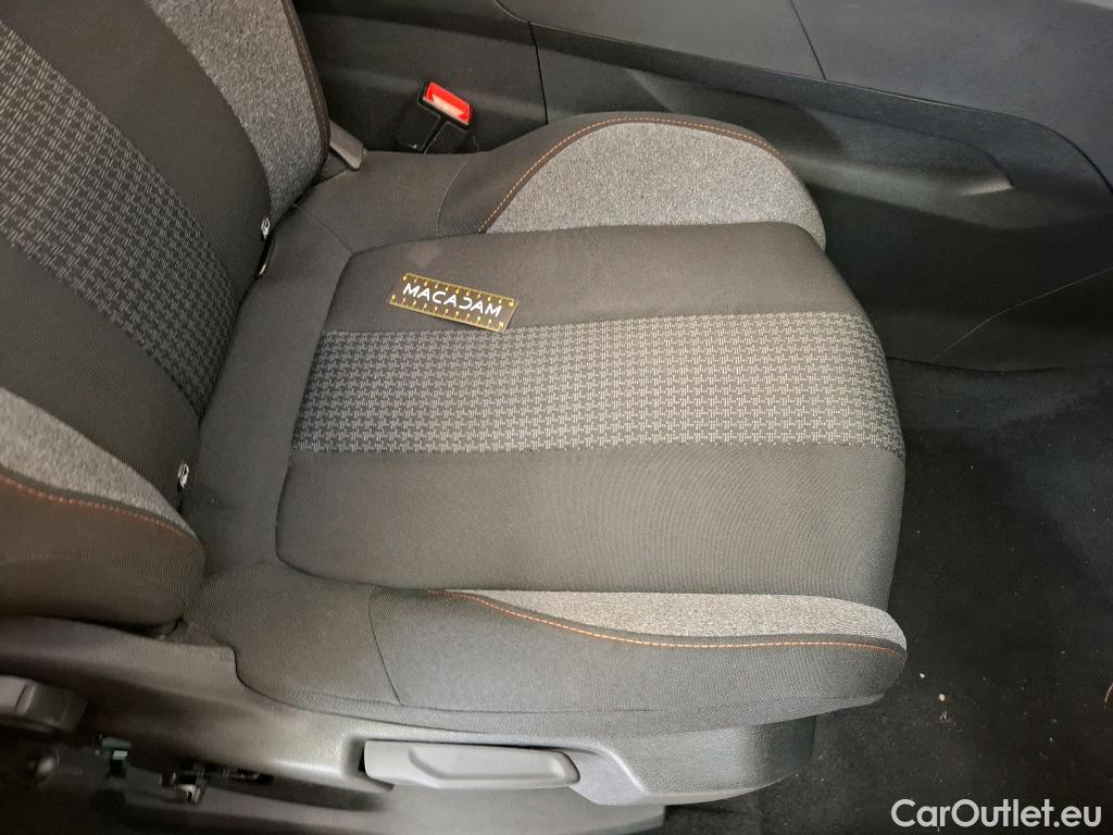  Peugeot  3008  Active Business 1.5 HDi 130CV BVA8 E6d #19