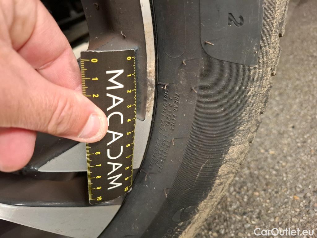  Peugeot  2008  Allure Business 1.5 HDi 110CV BVM6 E6d #56