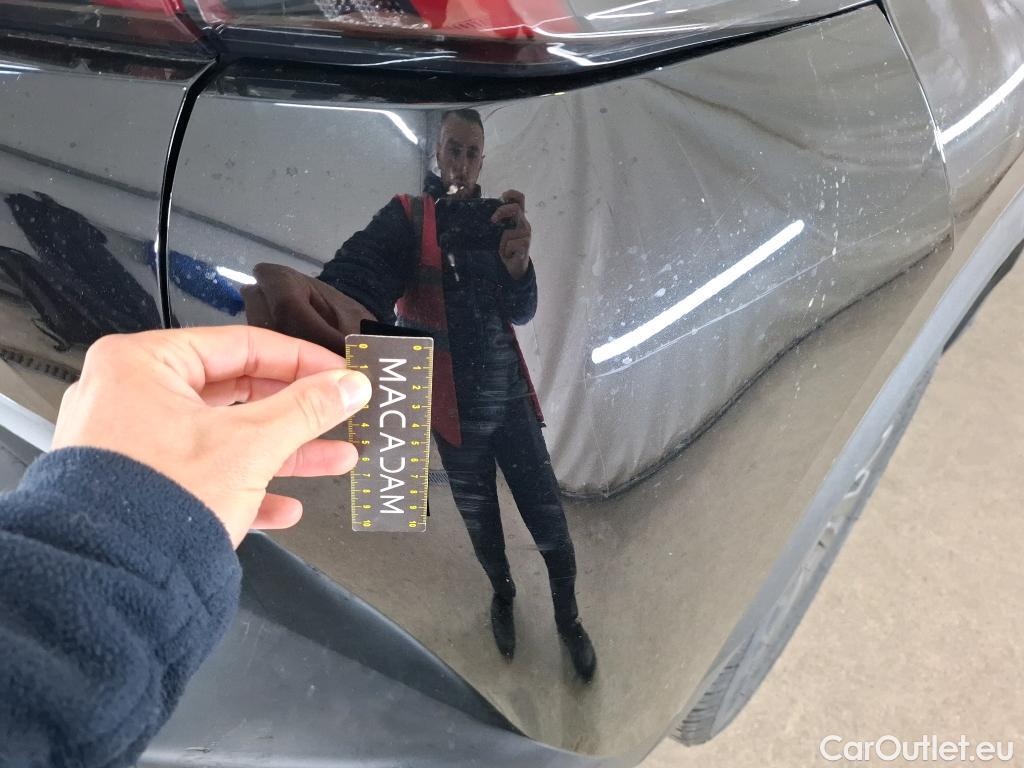  Peugeot  2008  Active Pack 1.5 HDi 110CV BVM6 E6d #46