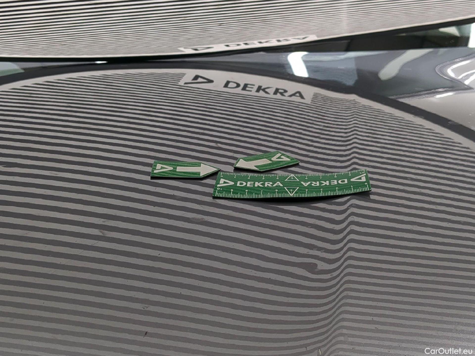  Peugeot  2008  Allure Business 1.5 HDi 110CV BVM6 E6d #40