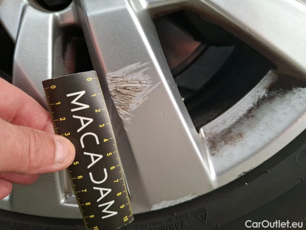  Peugeot  3008  II Active Pack 1.5 HDi 130CV BVA8 E6d #28