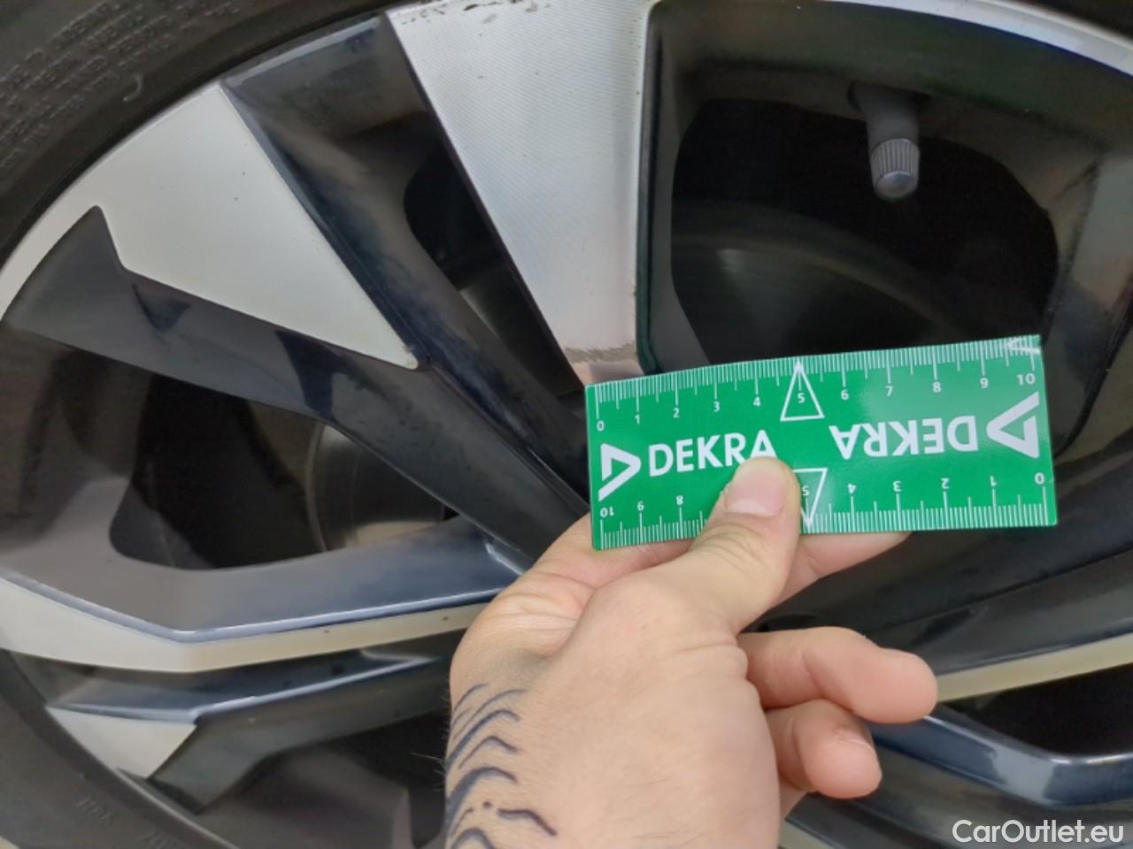  Peugeot  2008  Allure Business 1.5 HDi 110CV BVM6 E6d #2