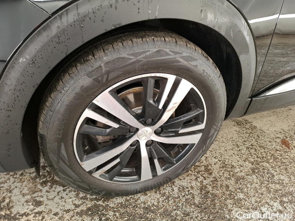  Peugeot  3008 PEUGEOT  / 2020 / 5P / SUV BlueHDi 130 S&S EAT8 GT #11