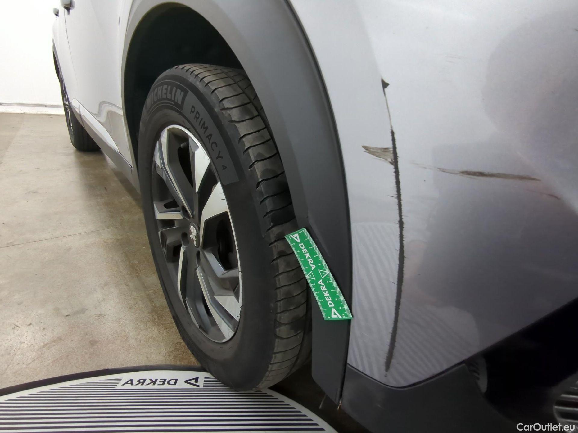  Peugeot  2008  Allure Business 1.5 HDi 110CV BVM6 E6d #31