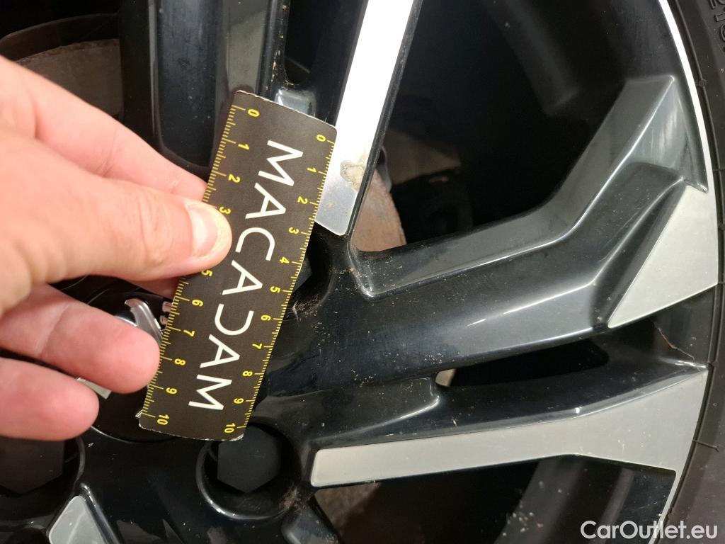  Peugeot  2008  Allure Business 1.5 HDi 110CV BVM6 E6d #33