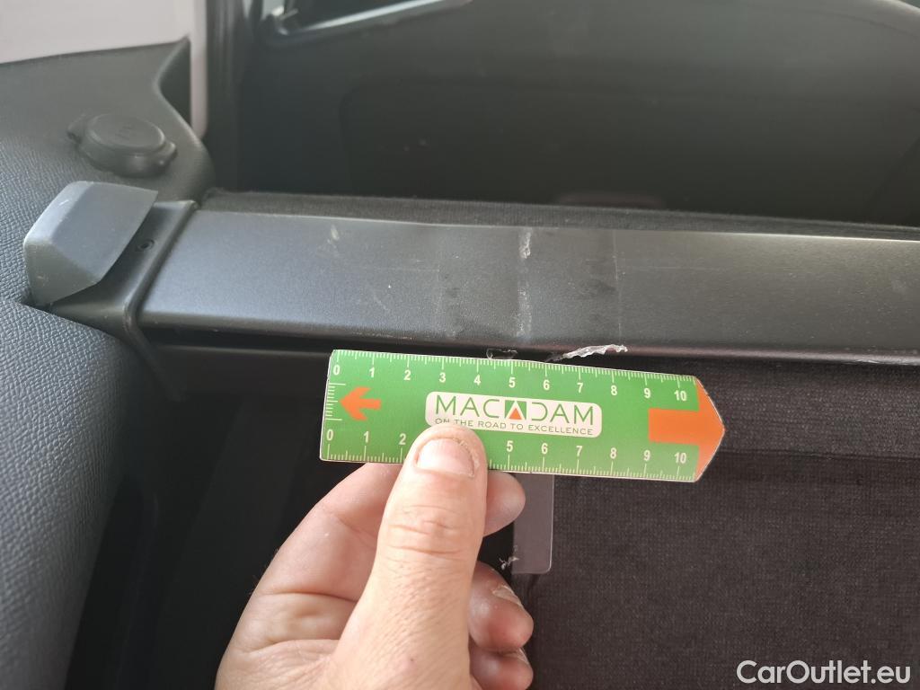  Peugeot  5008  Active Business 1.5 HDi 130CV BVA8 E6dT #42