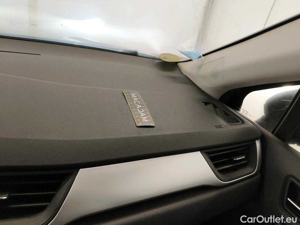  Renault  Captur  II Business 1.5 dCi 95CV BVM6 E6dT #17