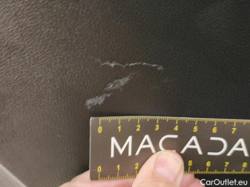  Renault  Captur  II Business 1.5 dCi 95CV BVM6 E6dT #33