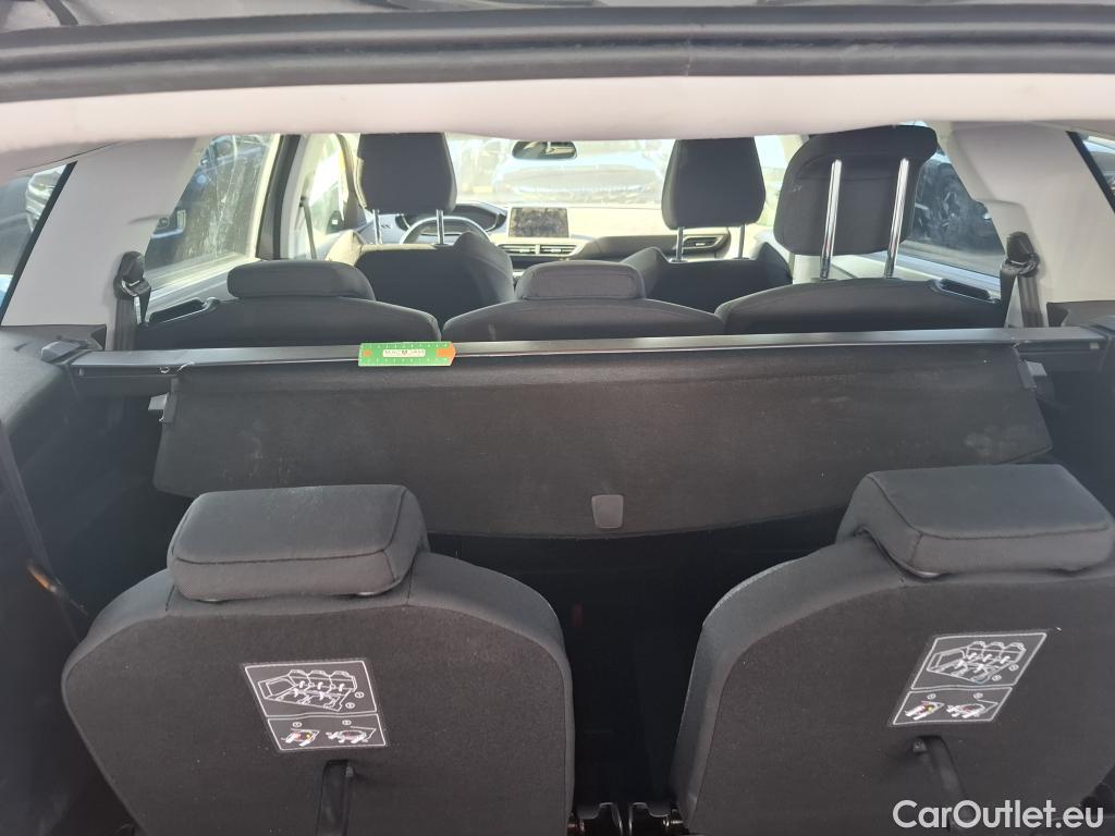  Peugeot  5008  Active Business 1.5 HDi 130CV BVA8 E6dT #41