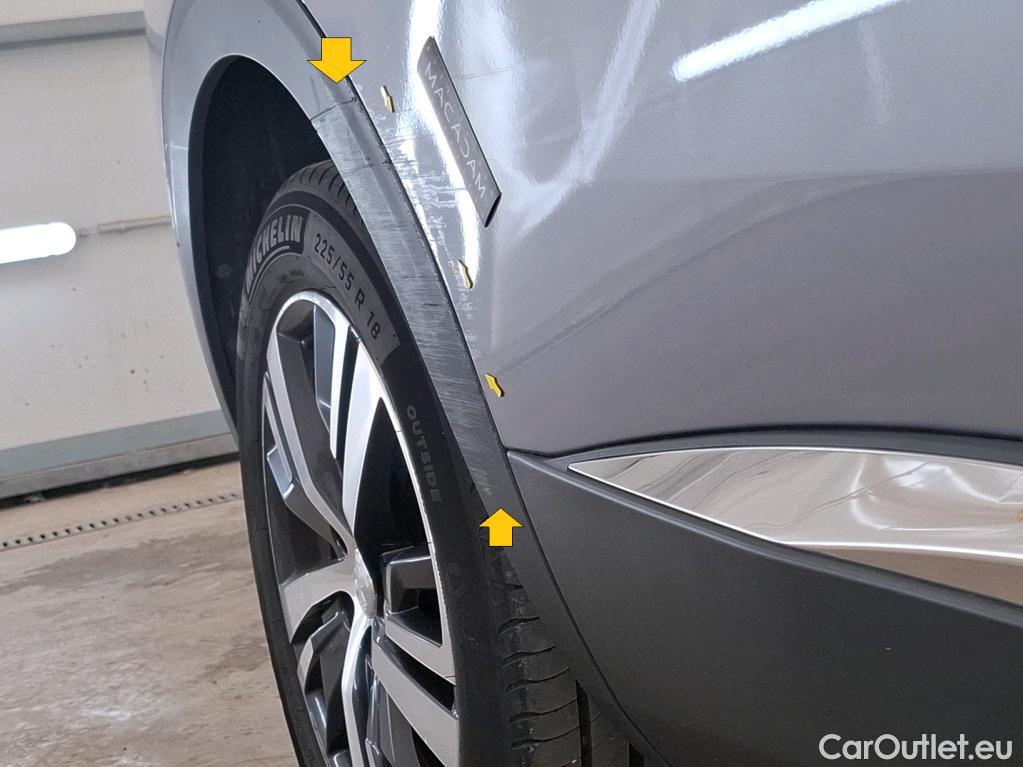  Peugeot  5008  Allure 1.5 HDi 130CV BVA8 E6dT #22