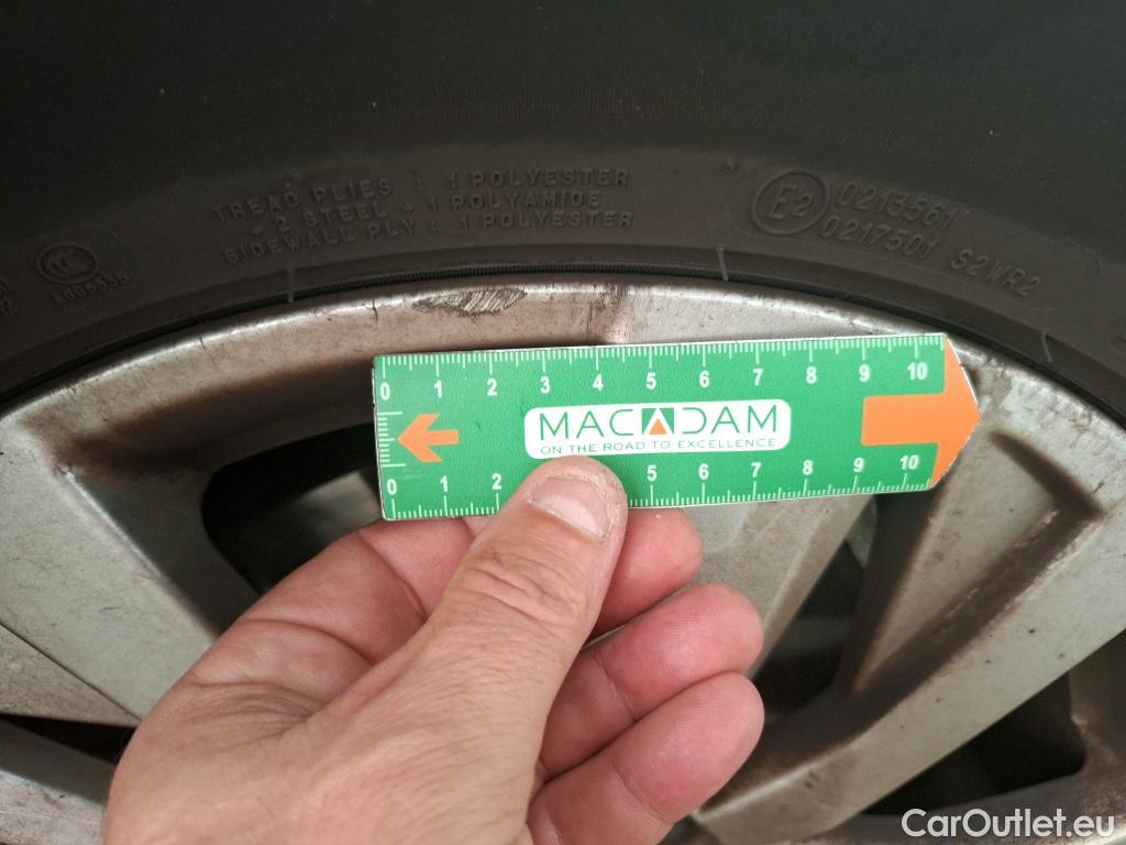  Peugeot  5008  Active Business 1.5 HDi 130CV BVA8 E6dT #13