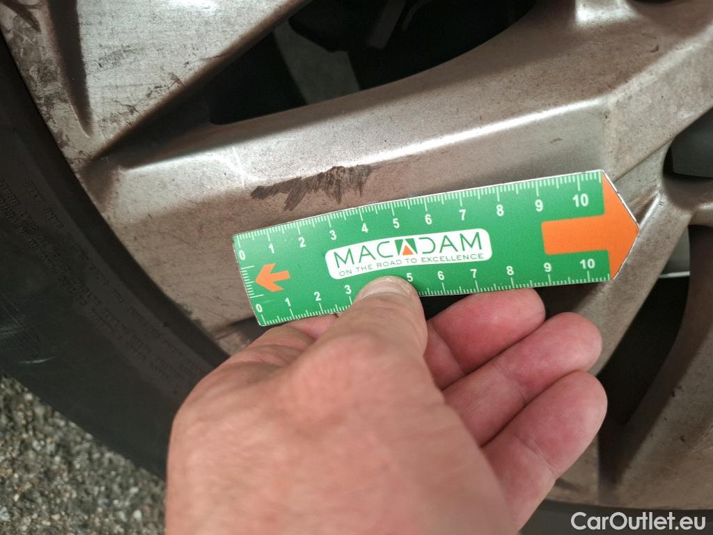  Peugeot  5008  Active Business 1.5 HDi 130CV BVA8 E6dT #16