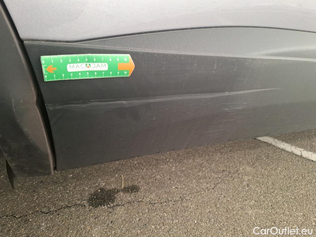  Peugeot  5008  Active Business 1.5 HDi 130CV BVA8 E6dT #9