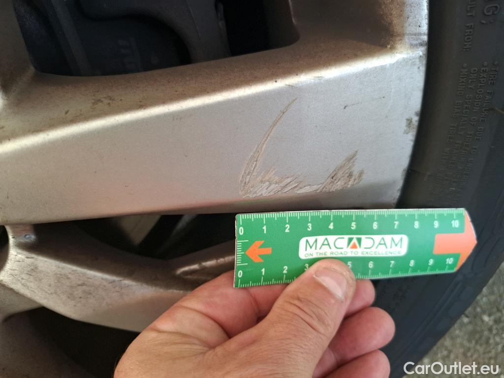  Peugeot  5008  Active Business 1.5 HDi 130CV BVA8 E6dT #19