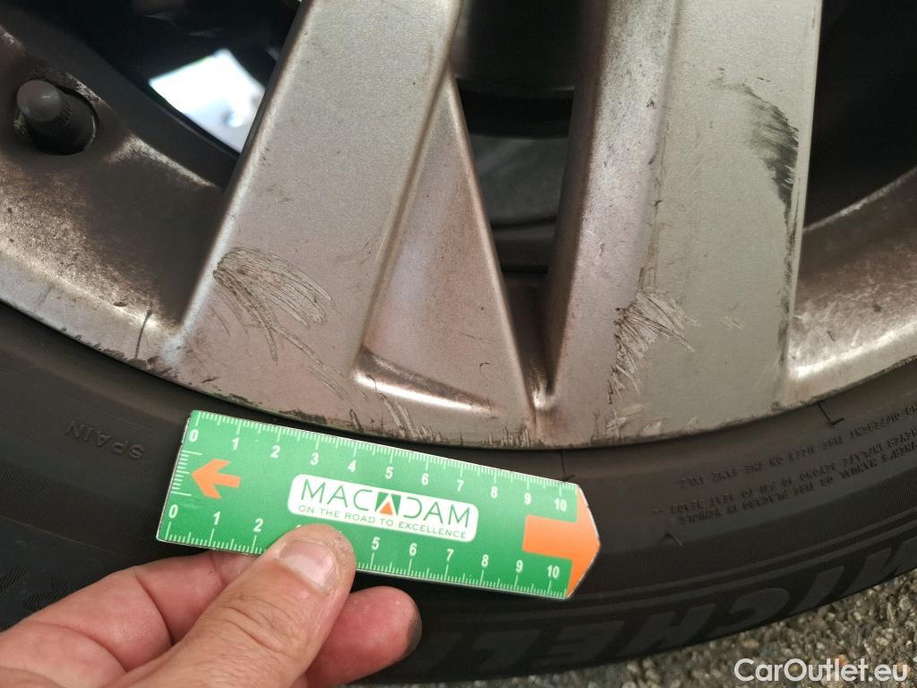  Peugeot  5008  Active Business 1.5 HDi 130CV BVA8 E6dT #27