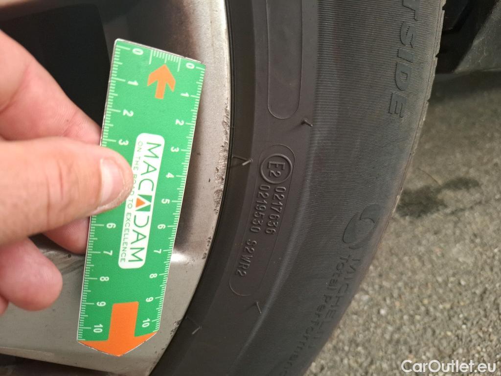  Peugeot  5008  Active Business 1.5 HDi 130CV BVA8 E6dT #31