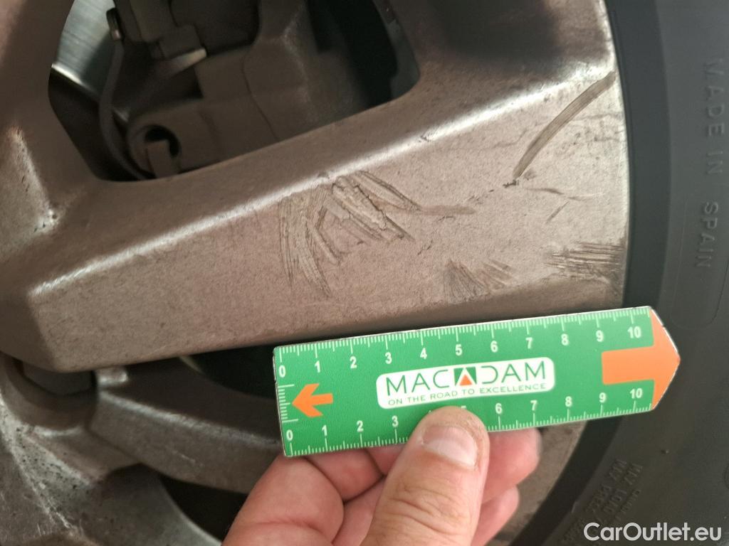  Peugeot  5008  Active Business 1.5 HDi 130CV BVA8 E6dT #34