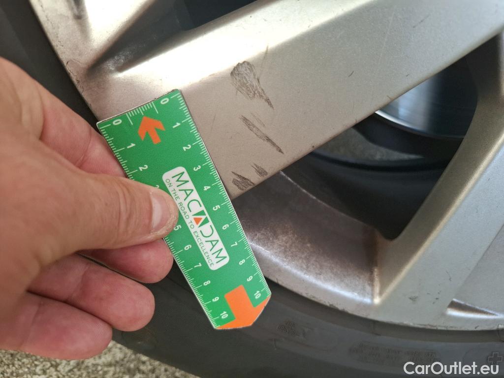  Peugeot  5008  Active Business 1.5 HDi 130CV BVA8 E6dT #21